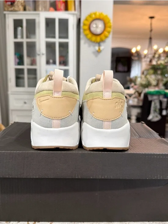 Nike Women's Air Max 90 Futura 'Buff Gold Light Silver' DV7190-700 Size 10 - Picture 7 of 8